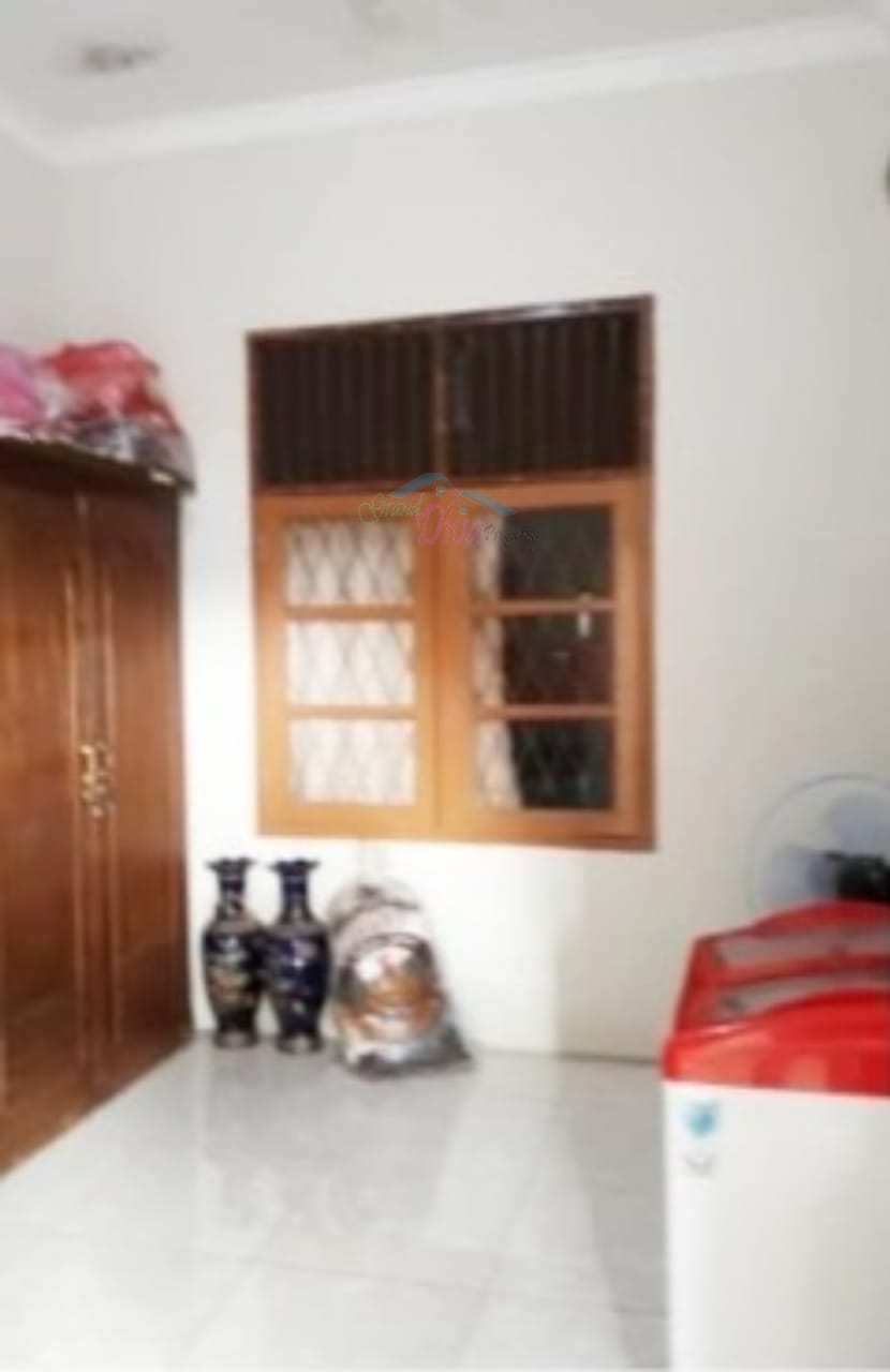 RUMAH DI PONDOK MITRA LESTARI BEKASI SELATAN