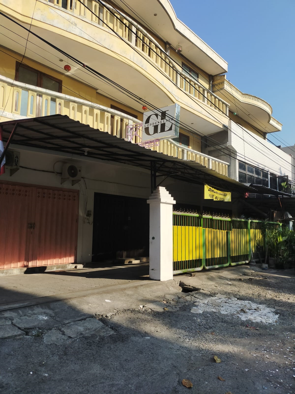 ruko disewakan ngagel madya surabaya