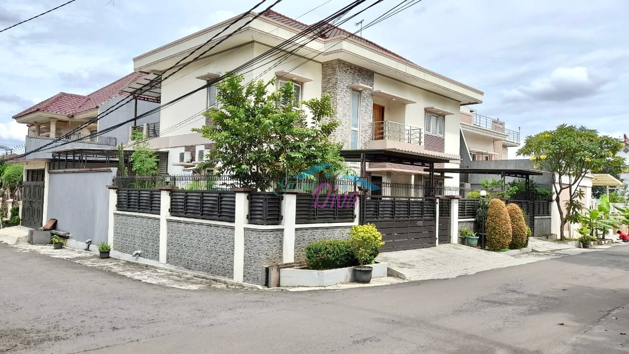 DIJUAL RUMAH PERUMAHAN JL. ARJUNA GALAXY BEKASI
