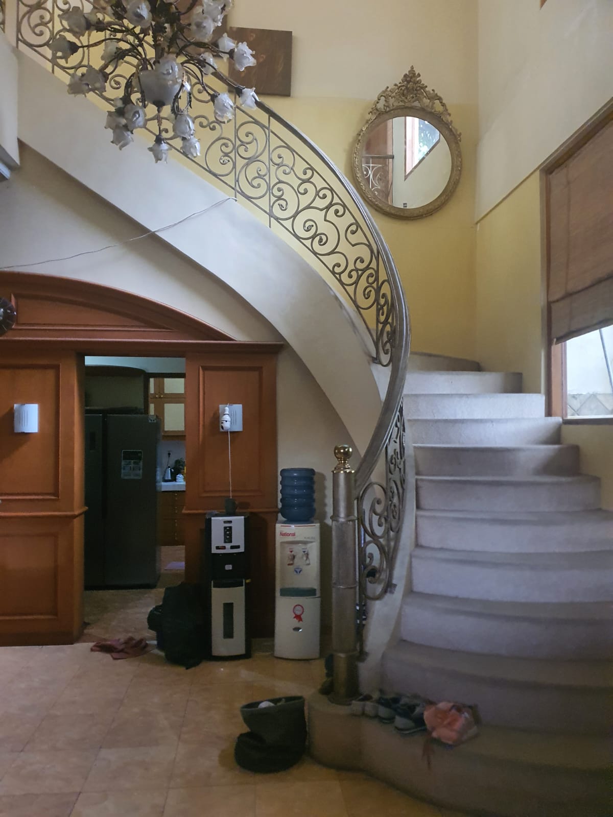 Jual Cepat!! Rumah Citraland Taman Internasional SHM 2 Lt Siap h