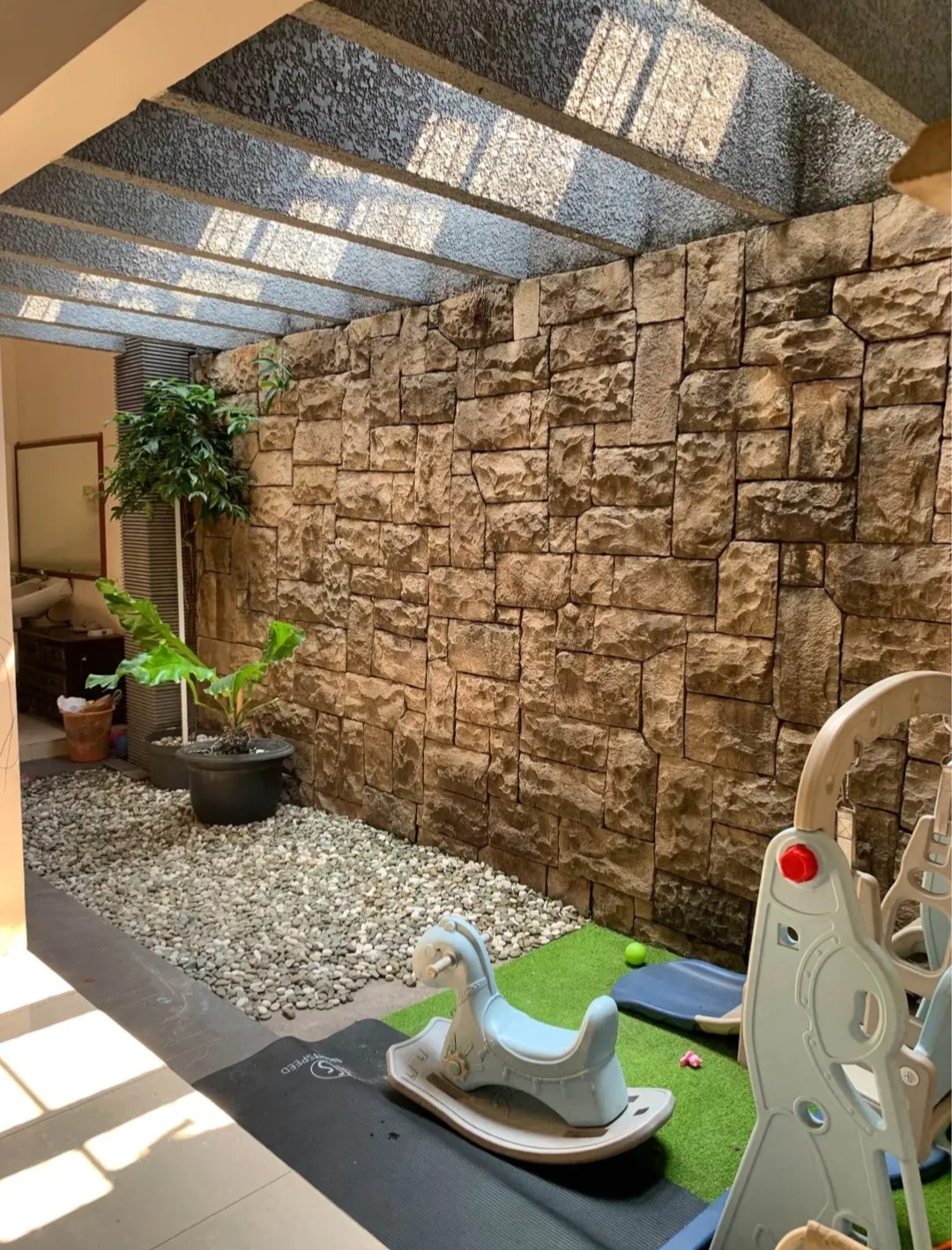 Jual Rumah 1 Lt SHM SIDOSERMO bagus dekat Plaza Marina