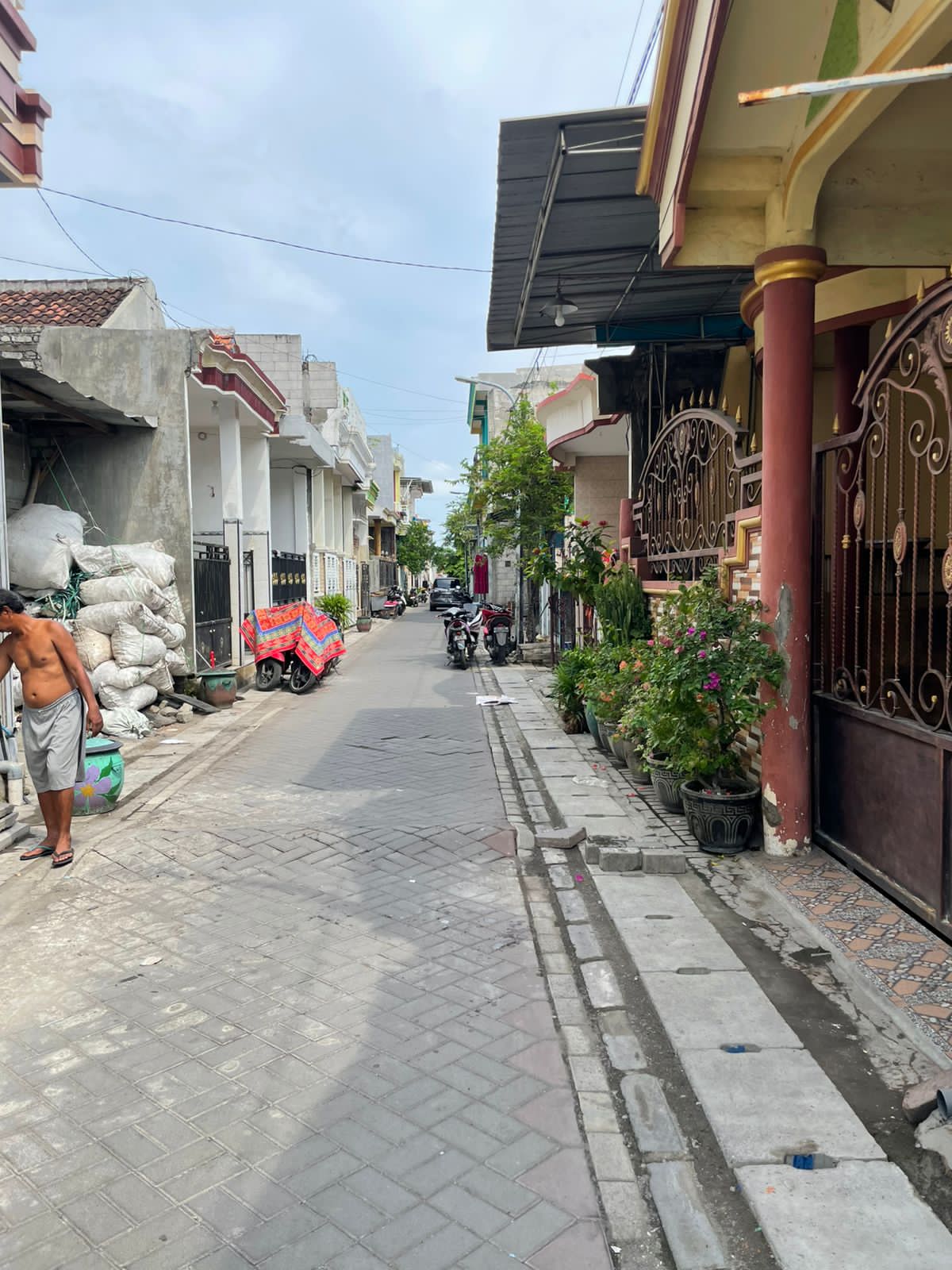 Jual Murah Rumah 200m dari Raya di Wonokusumo, Bulak Banteng dek