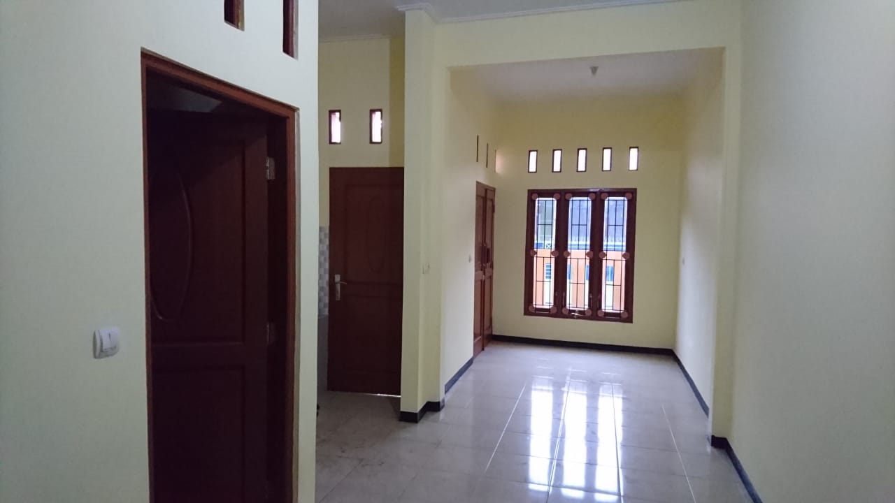 RUMAH 2 LANTAI DI PERUMAHAN DASANA INDAH TANGERANG