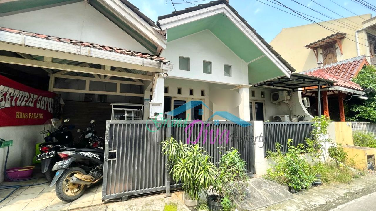 RUMAH DI PONDOK PEKAYON INDAH