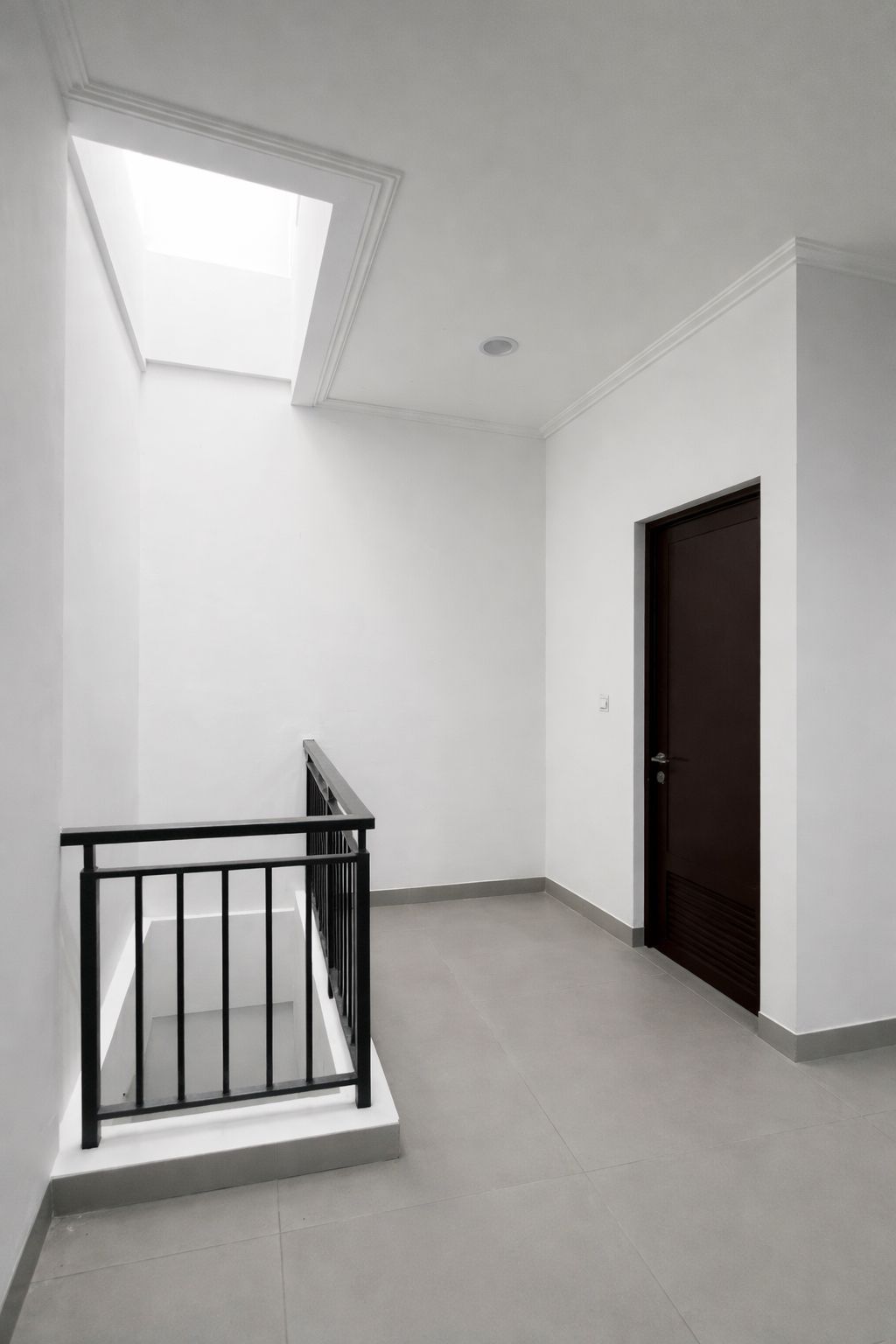 Dijual RUKAN MARINA BAY type Amsterdam Jl. Jendral Sudirman