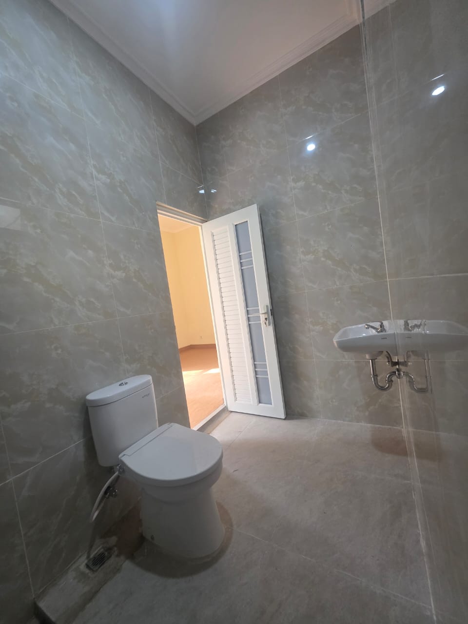 Dijual Rumah Cluster Darwin,Scientia Summarecon,Gading Serpong