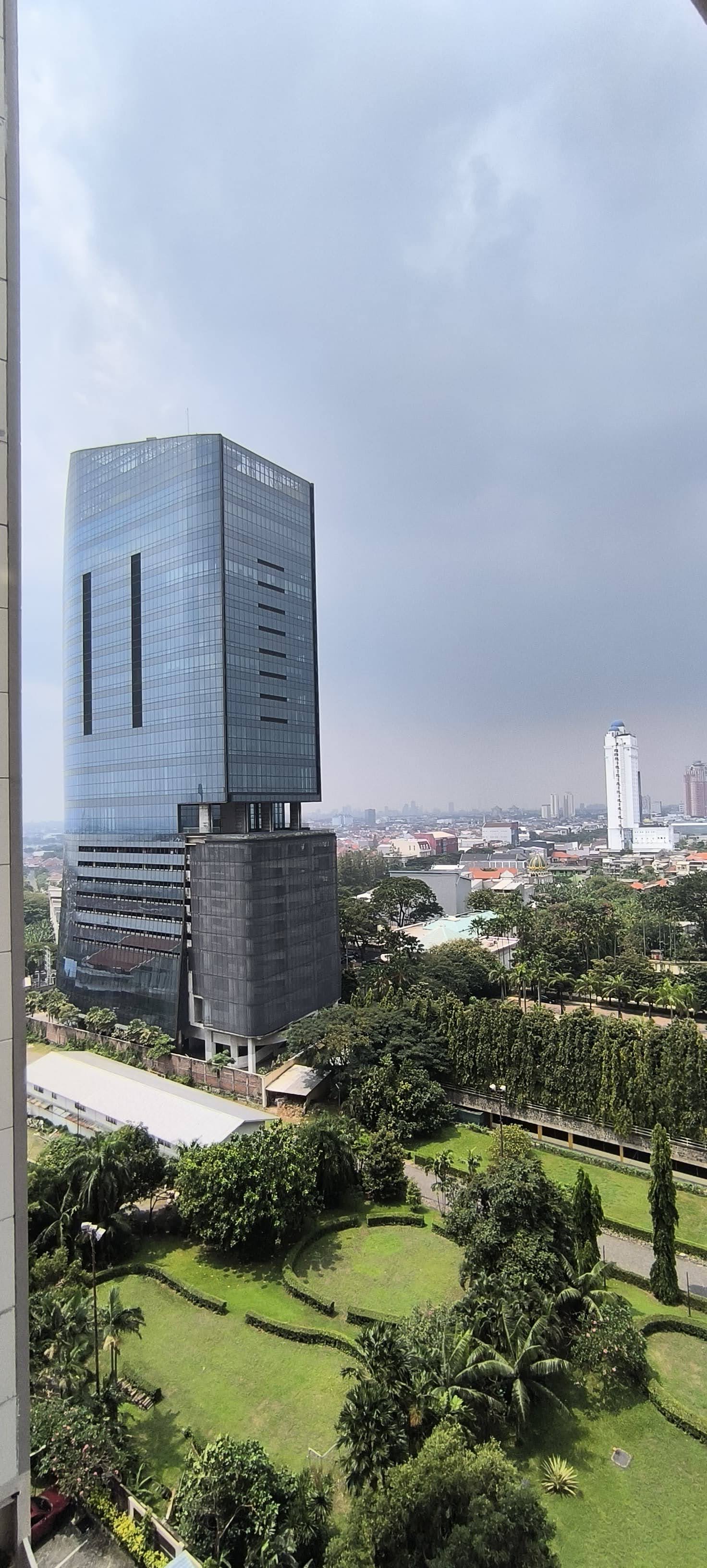 Disewakan  Apartment PUNCAK BUKIT GOLF Tower B Lantai 10