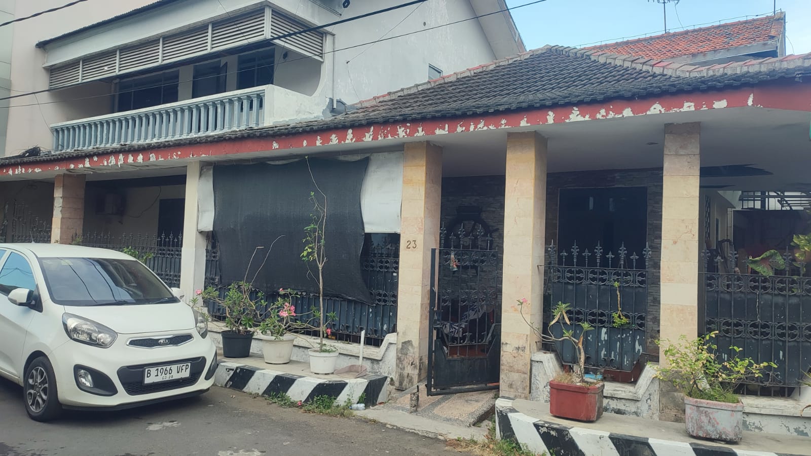 rumah dijual menanggal indah surabaya