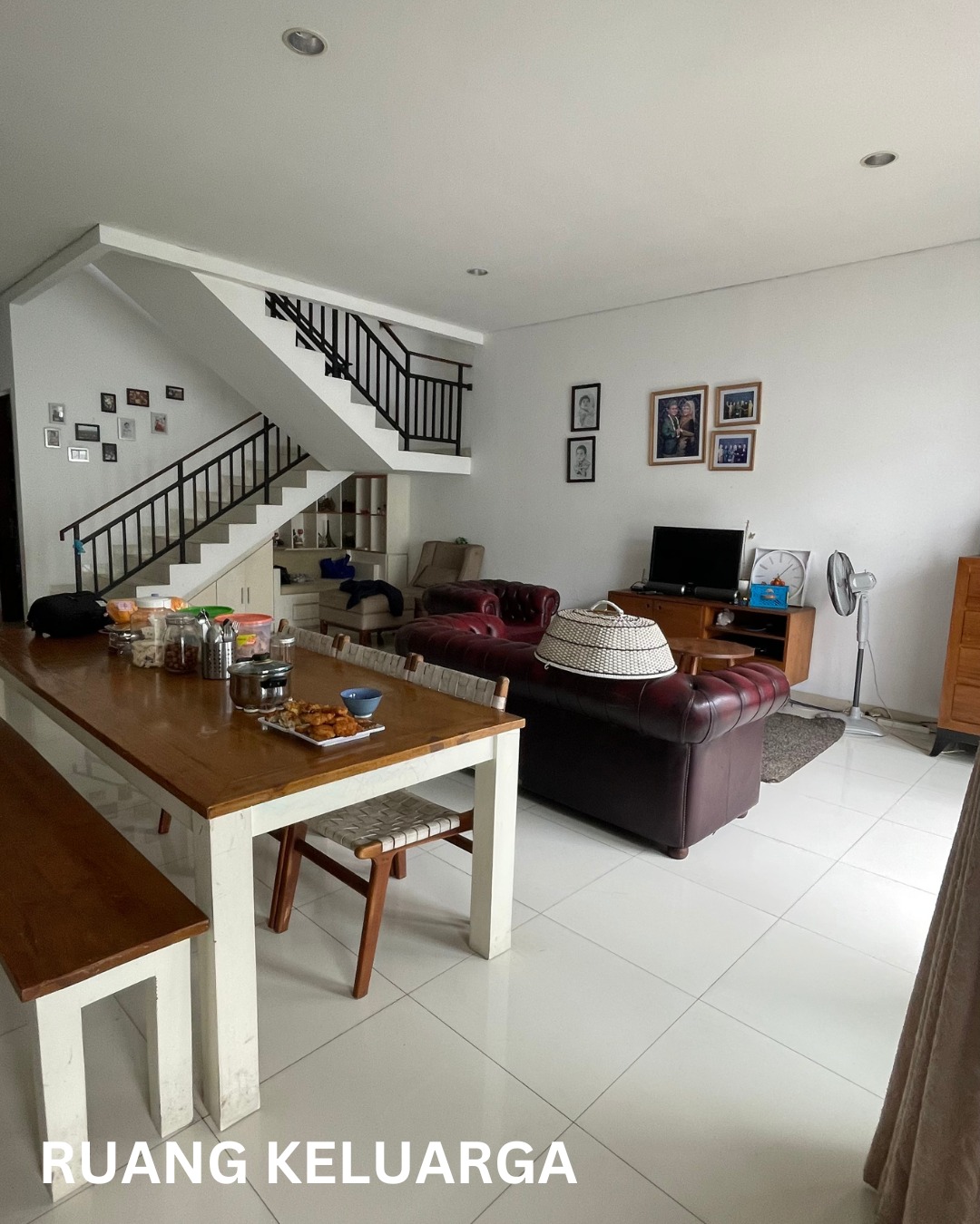 Jual Rumah Cantik di Komplek Tanjung Barat Indah, Tanjung Barat,