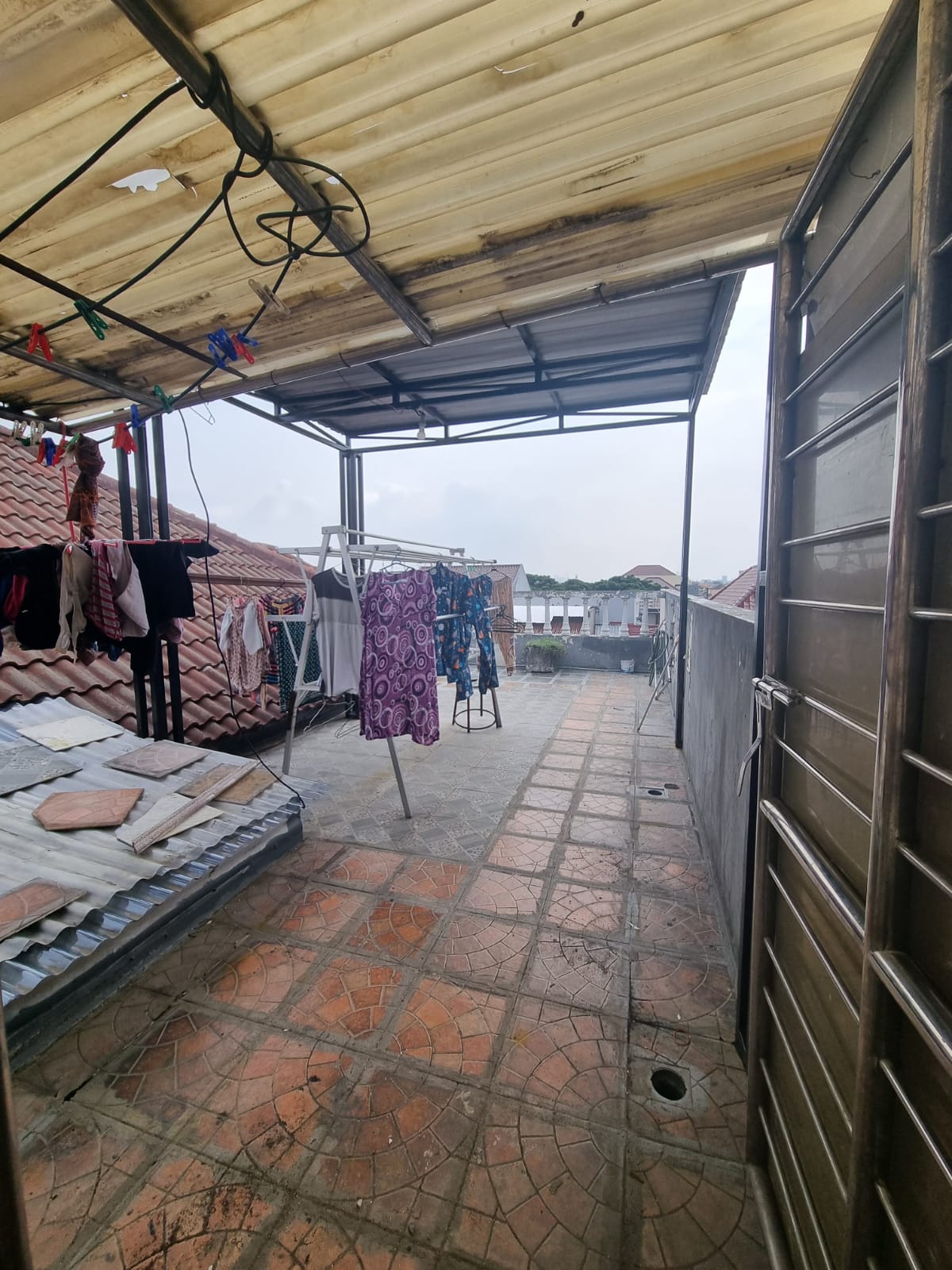 Jual Rumah SHM 2,5lt di Perum Purimas, Rungkut Surabaya Timur