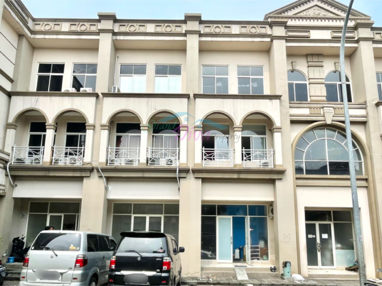 RUKO GANDENG DI ROSE GARDEN GRAND GALAXY CITY MURAH BANGET