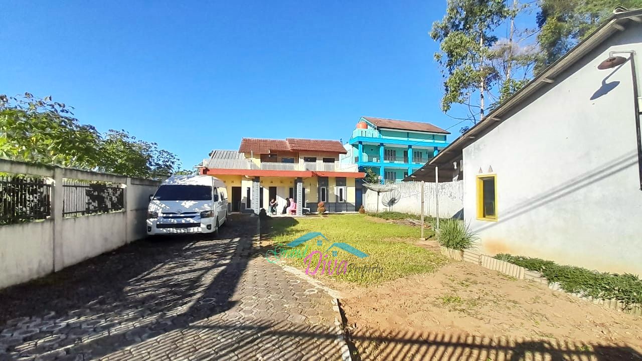 RUMAH SEMI VILLA 8 KAMAR DI PANGALENGAN BANDUNG VIEW KEBUN TEH