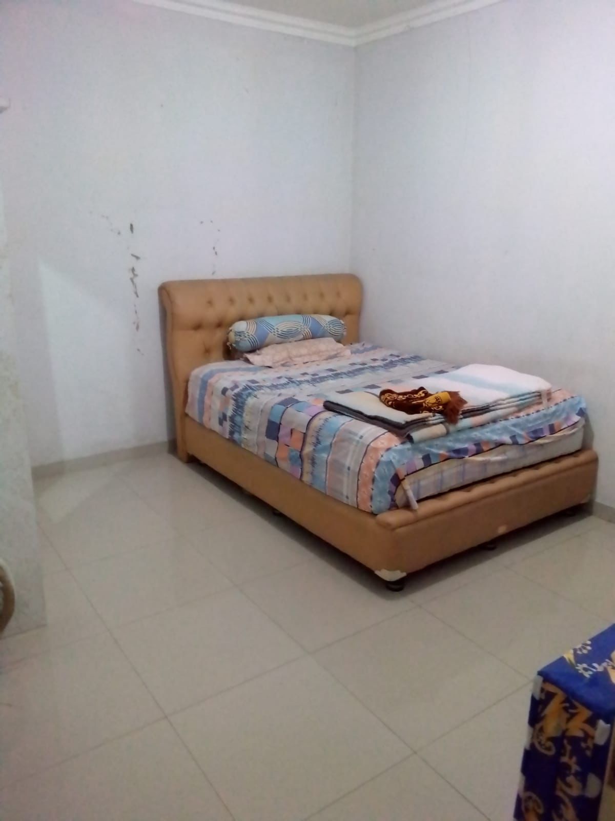 Jual rumah cantik jalan besar