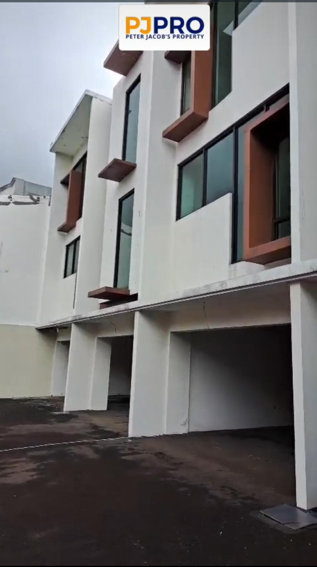Dijual Ruko 2 Unit Siap Pakai Lokasi Bagus di Jatinegara JakTim