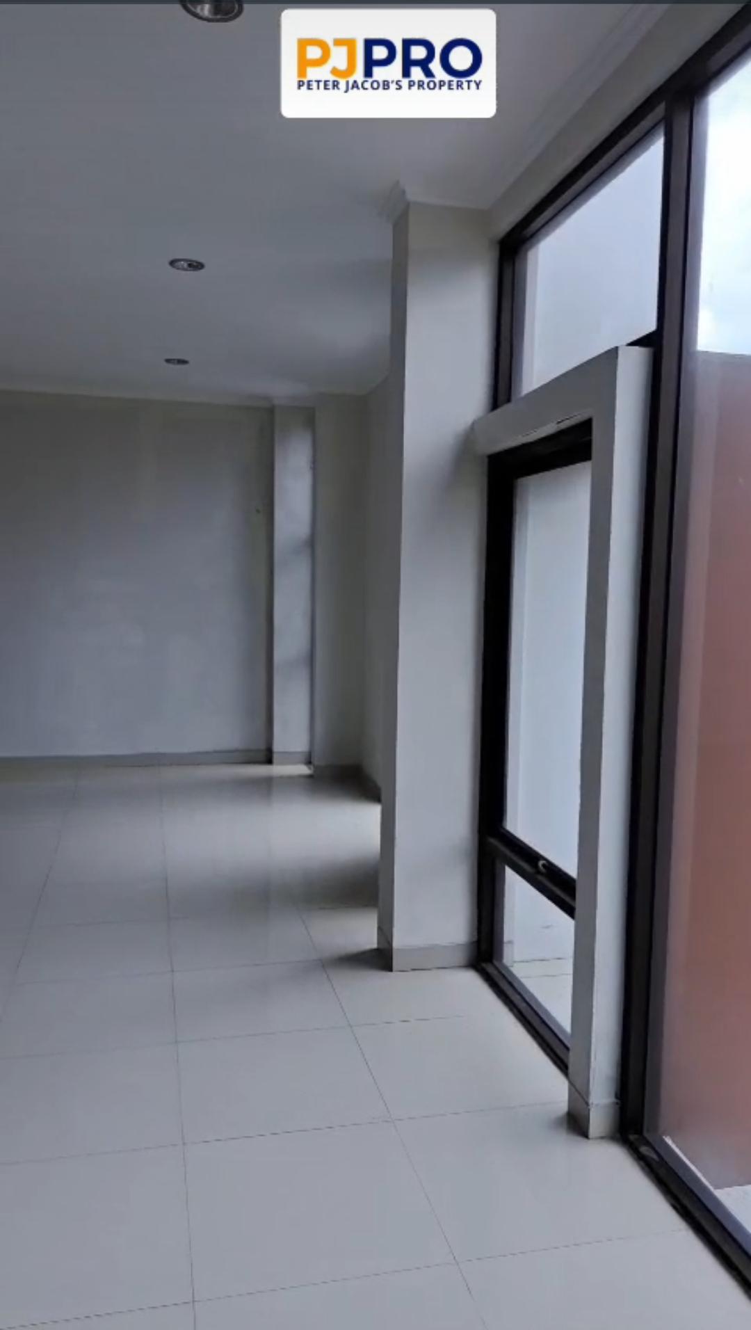 Dijual Ruko 2 Unit Siap Pakai Lokasi Bagus di Jatinegara JakTim